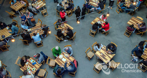 Food-contact-surfaces-restaurant-diners-bars-pubs-sanitizers-disinfecting-cleaning-chemicals-